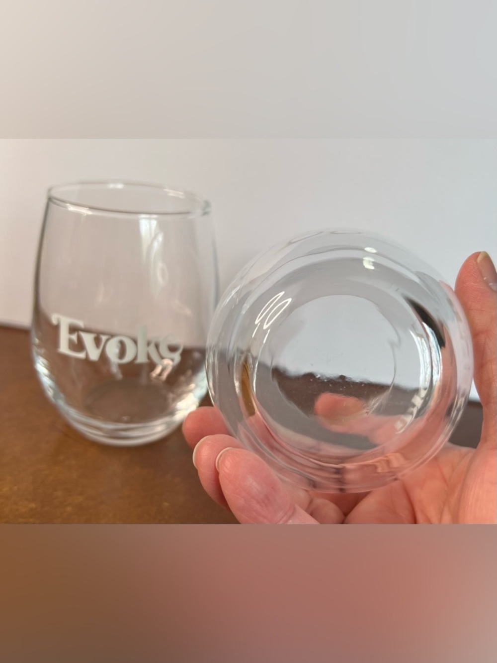 Evoke Winery Stemless Wine Glasses 2, drinks, bar, cups - Picture 3 of 5